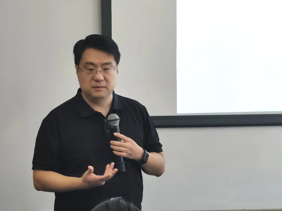 1A02BC2F686C97D99D34BB35685_A104F643_F728